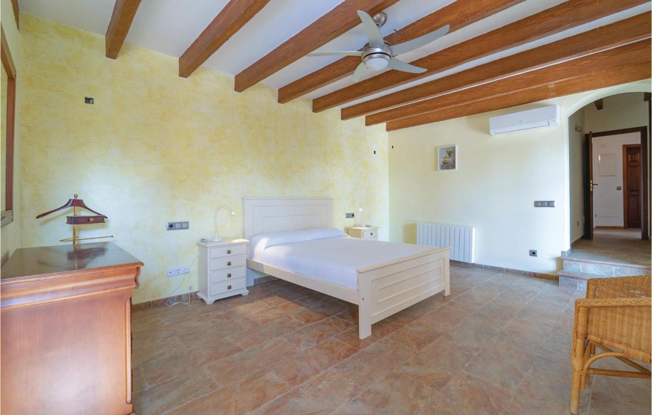 Ferienhaus Beautiful In Ses Rotgetes De Canet With Wifi *
