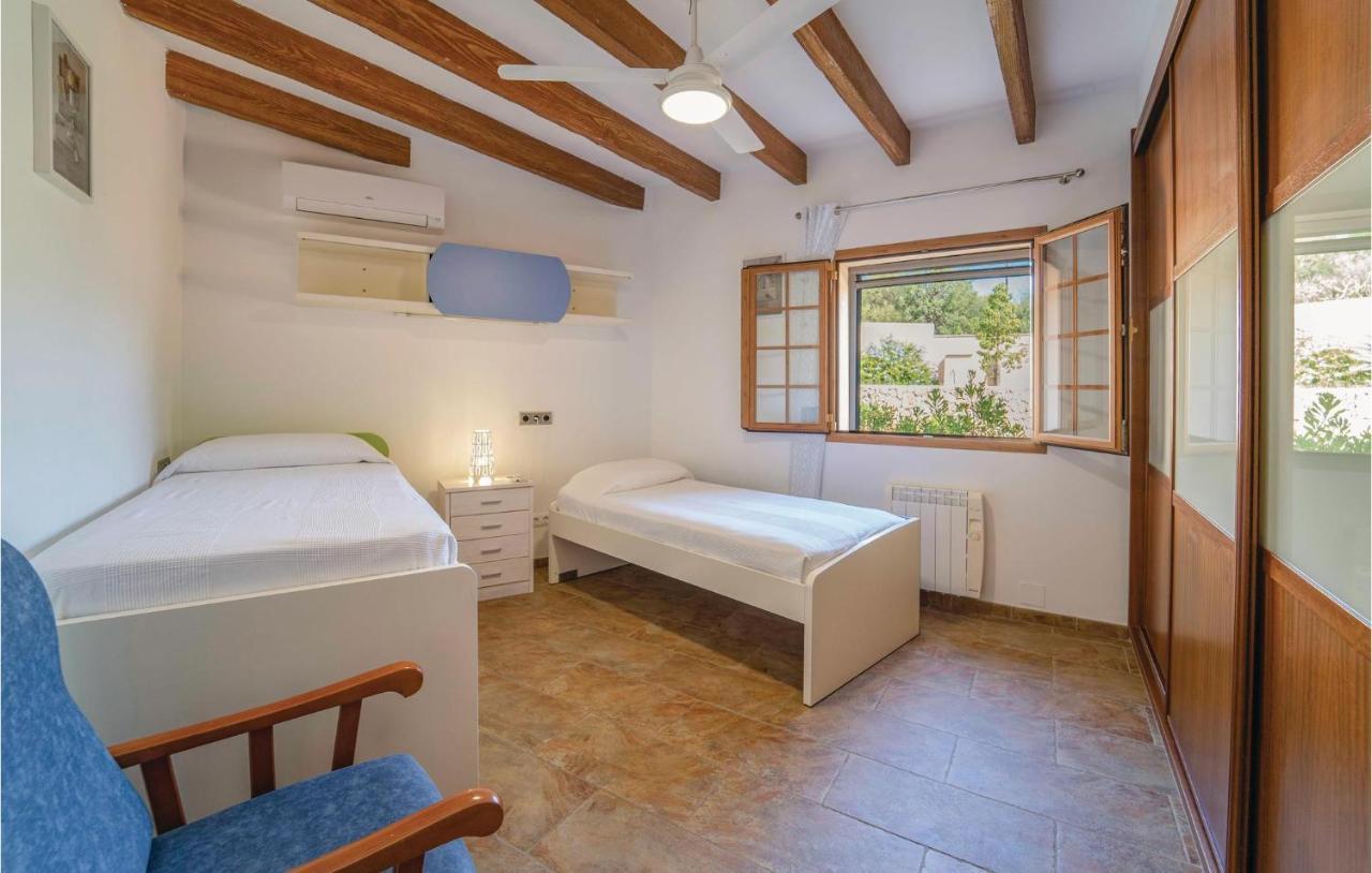 Ferienhaus Beautiful In Ses Rotgetes De Canet With Wifi *